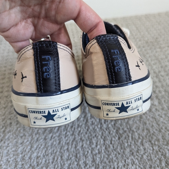 Converse All-Star Light Pink Size 9 Chuck Taylors Customized Birds - Picture 3 of 7